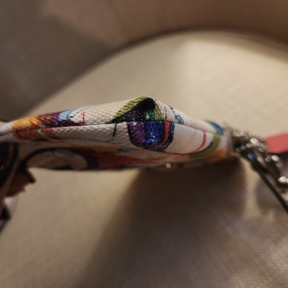 NWOT Coach Signature Phone Case Wristlet - Picture 10 of 13